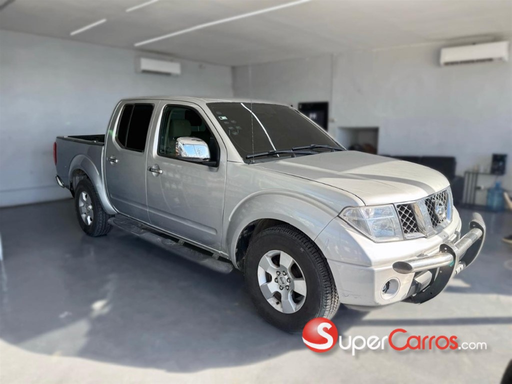 2011 Nissan Navara — foto 6 / 11