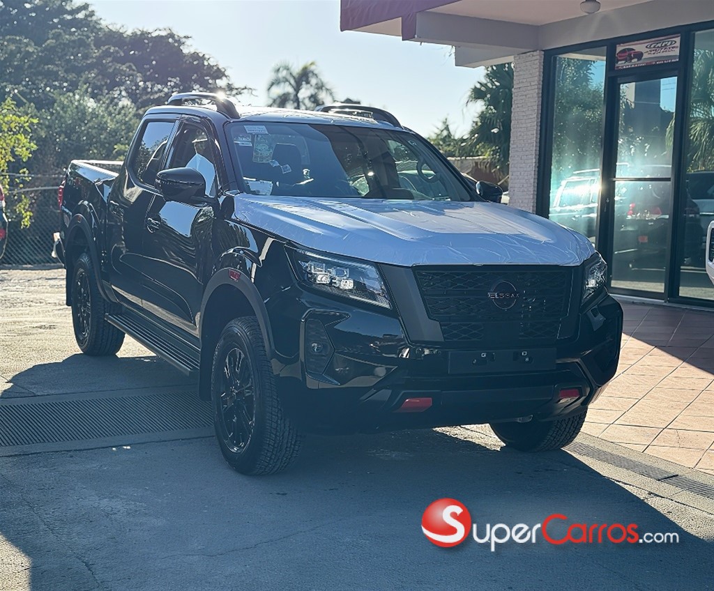 2026 Nissan Navara PRO X4 — foto 2 / 9