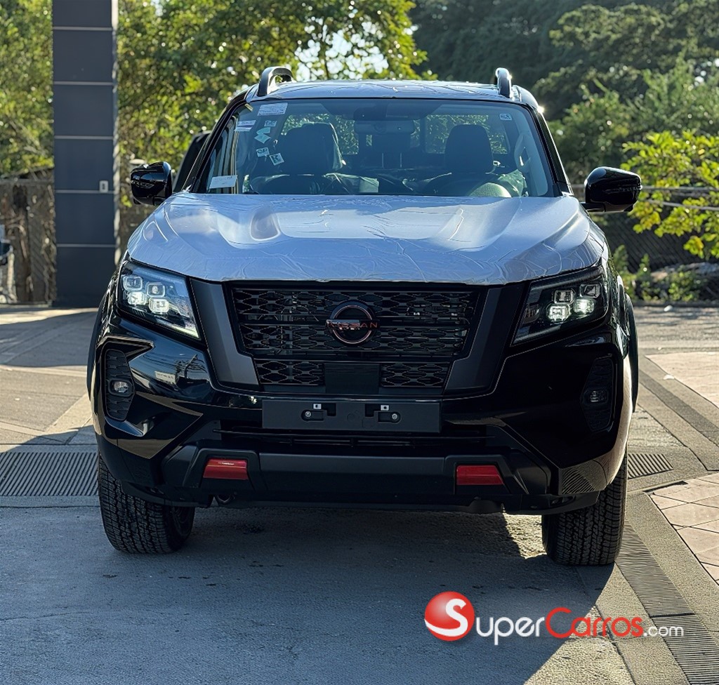 2026 Nissan Navara PRO X4 — foto 3 / 9