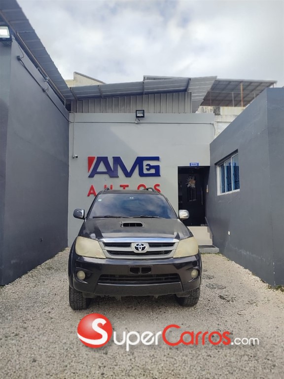 2009 Toyota Fortuner