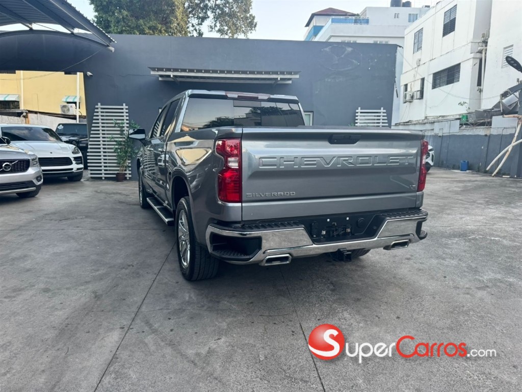 2020 Chevrolet Silverado Z71 Duramax — foto 3 / 10