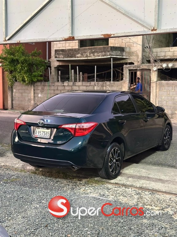 2018 Toyota Corolla LE — foto 4 / 12