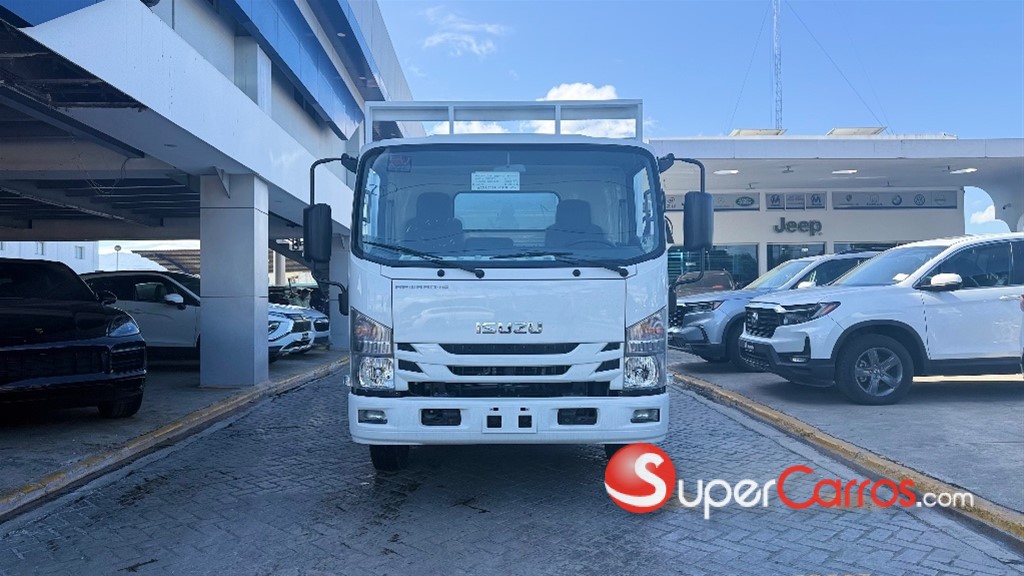 2026 Isuzu NQR 18 Pies — foto 2 / 8