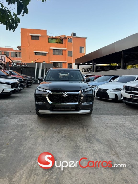 2025 Suzuki Grand Vitara GLX — foto 2 / 12