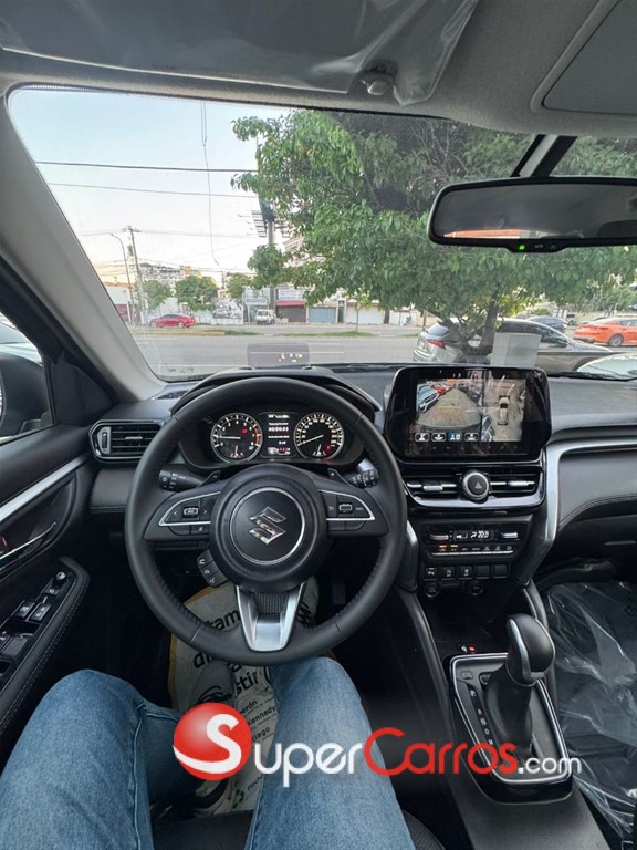 2025 Suzuki Grand Vitara GLX — foto 5 / 12
