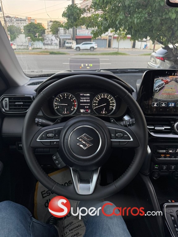 2025 Suzuki Grand Vitara GLX — foto 6 / 12