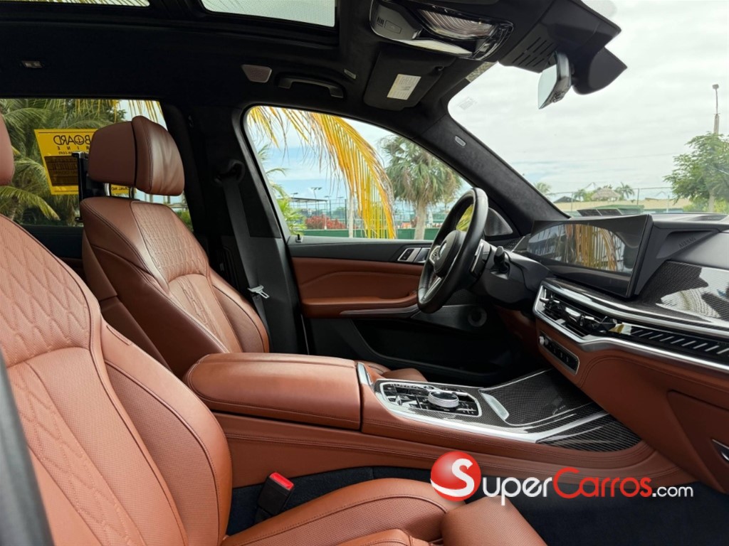 2023 BMW X 7 M60i Xdrive — foto 5 / 12