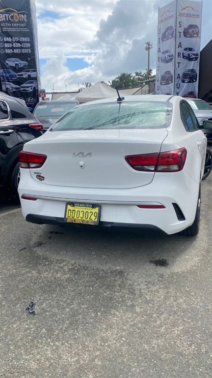 2022 Kia Rio — foto 3 / 7