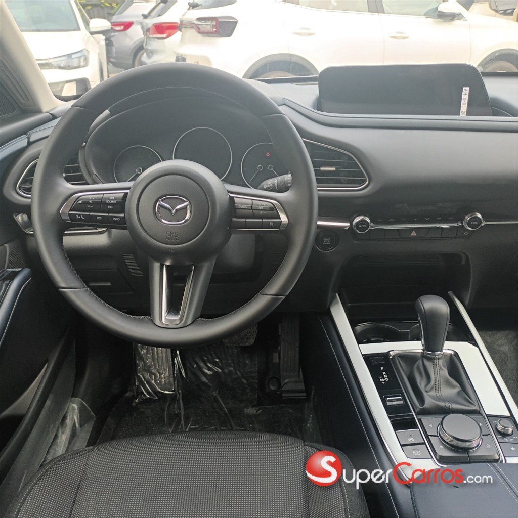 2026 Mazda CX-30 GS — foto 7 / 9