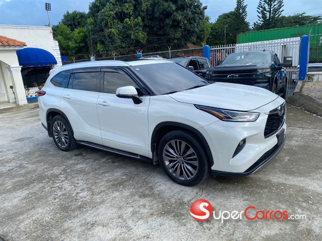 2020 Toyota Highlander Platinum — foto 2 / 9