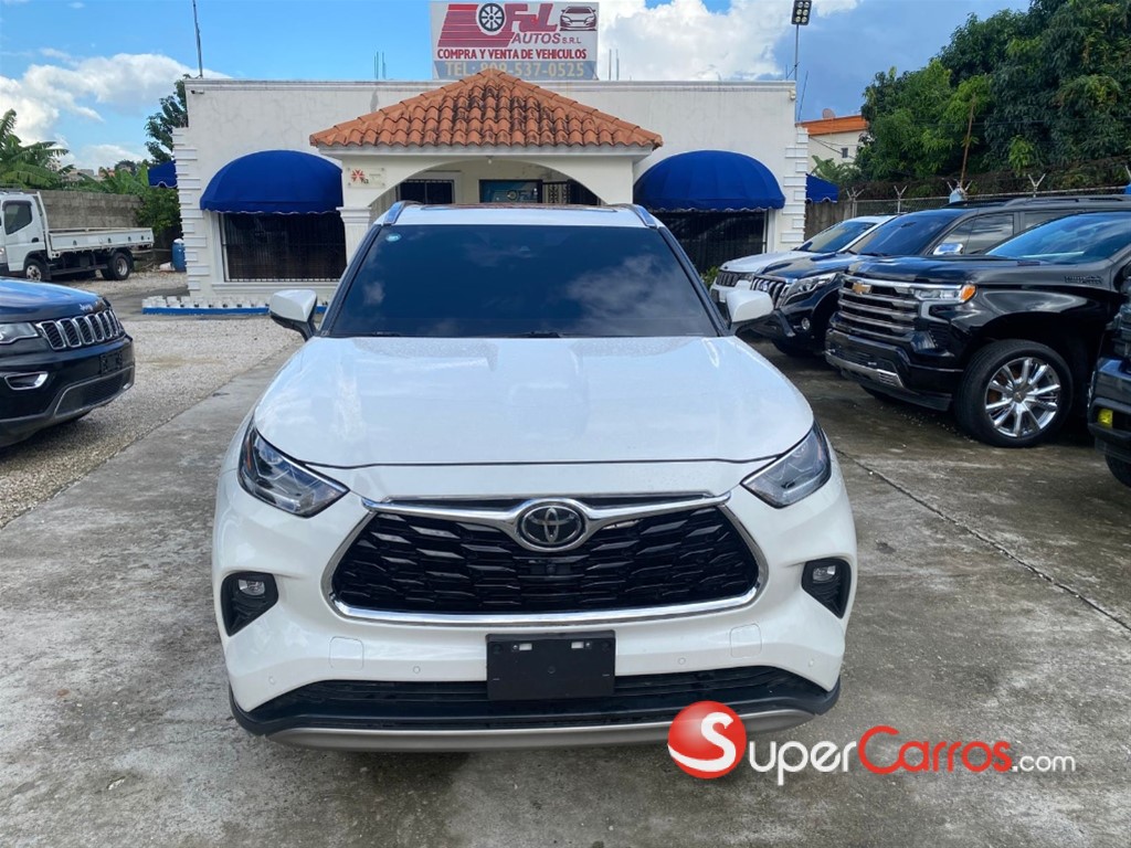 2020 Toyota Highlander Platinum — foto 3 / 9