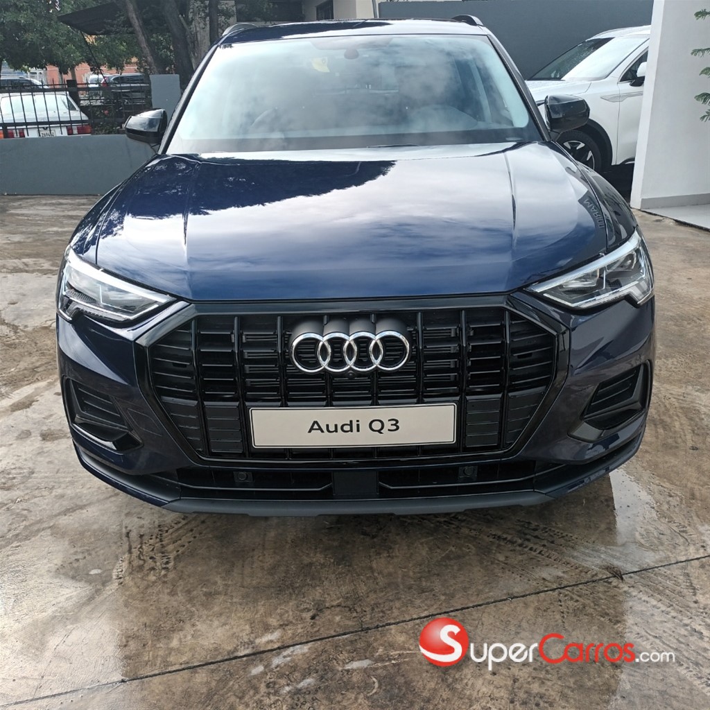 2025 Audi Q3 35 TFSI Advance Plus — foto 5 / 9