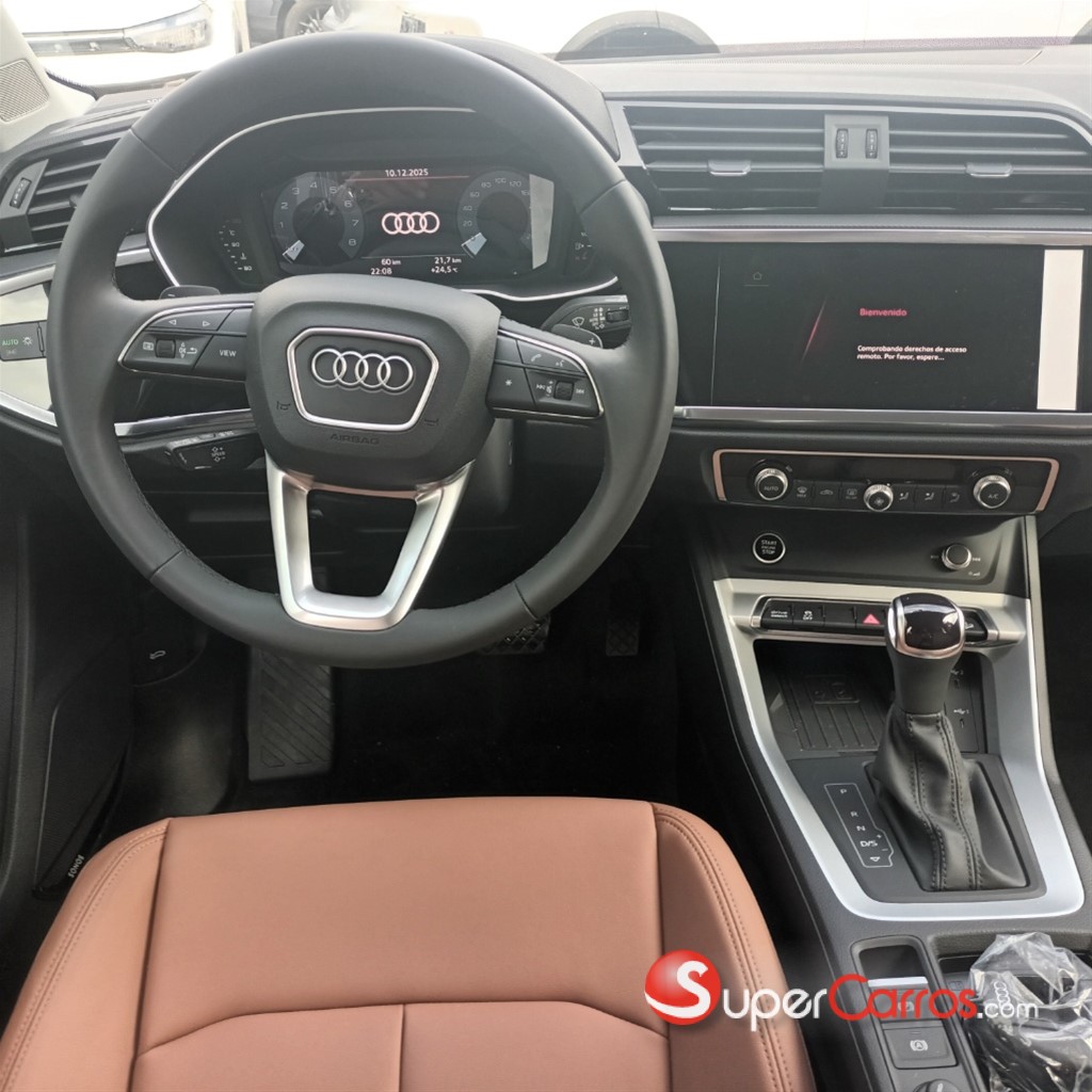 2025 Audi Q3 35 TFSI Advance Plus — foto 7 / 9