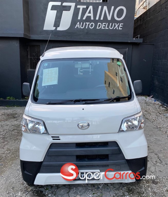 2019 Daihatsu Hijet — foto 2 / 10