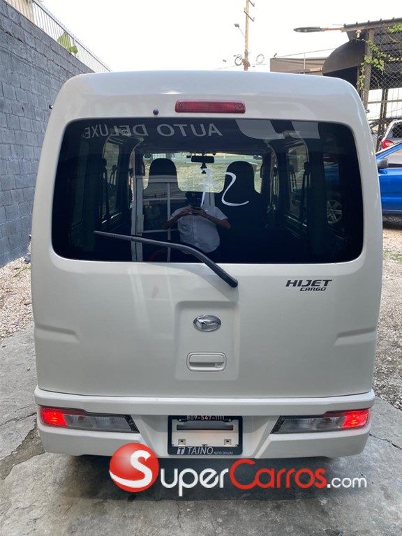 2019 Daihatsu Hijet — foto 5 / 10