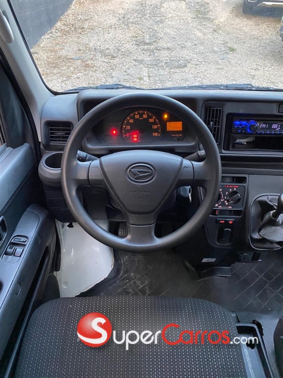 2019 Daihatsu Hijet — foto 10 / 10