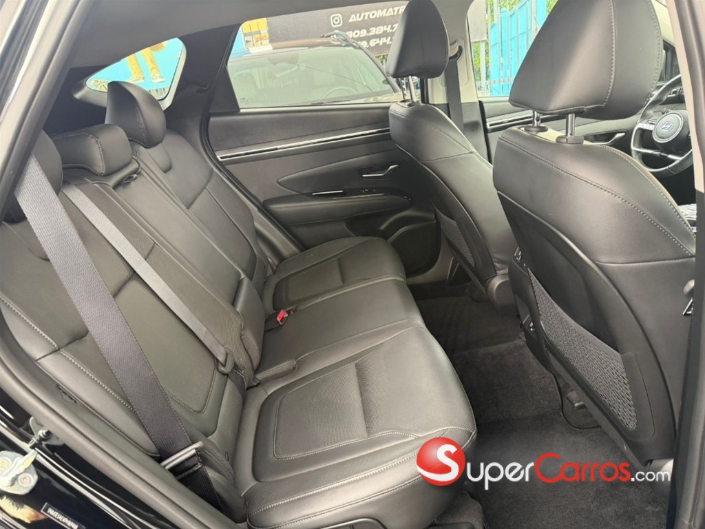 2022 Hyundai Tucson LIMITED — foto 9 / 12