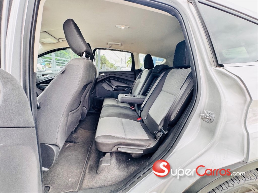 2019 Ford Escape SE — foto 9 / 12