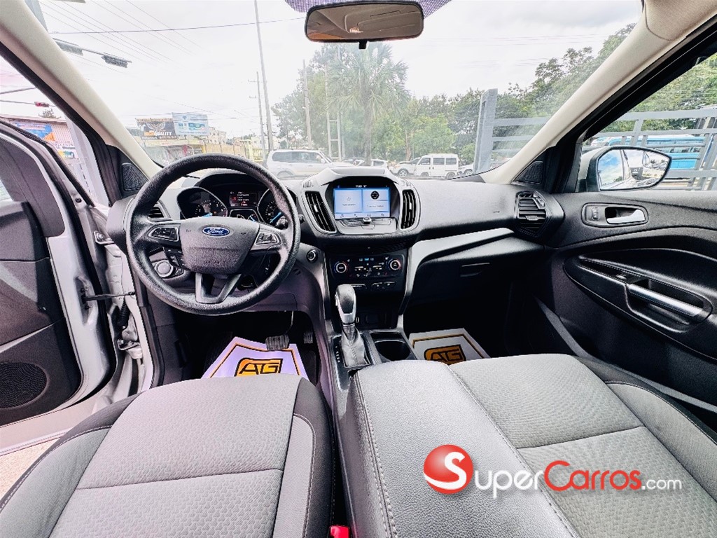 2019 Ford Escape SE — foto 10 / 12