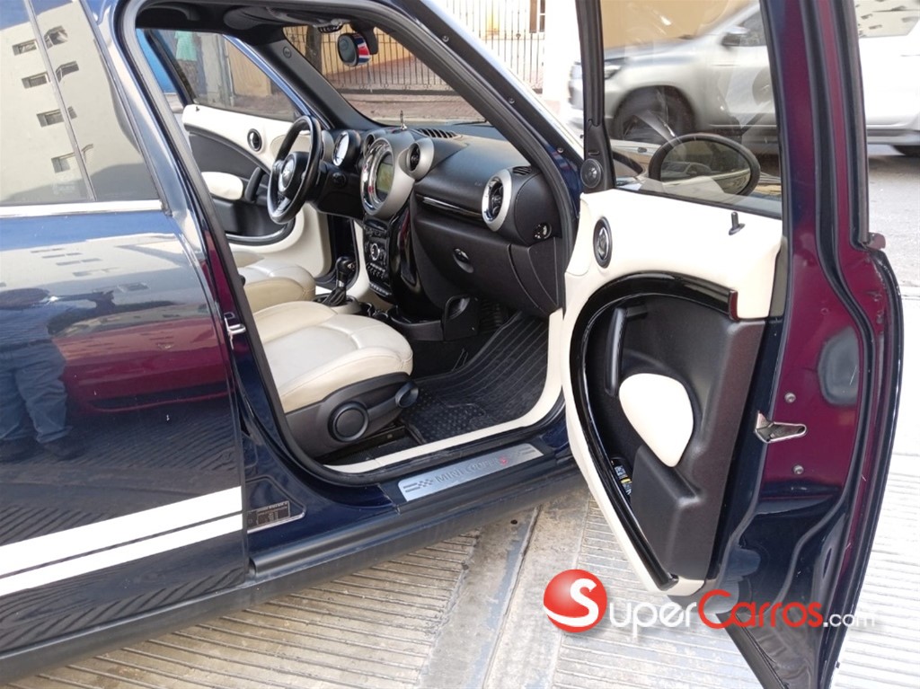 2011 Mini Cooper Countryman S — foto 7 / 12