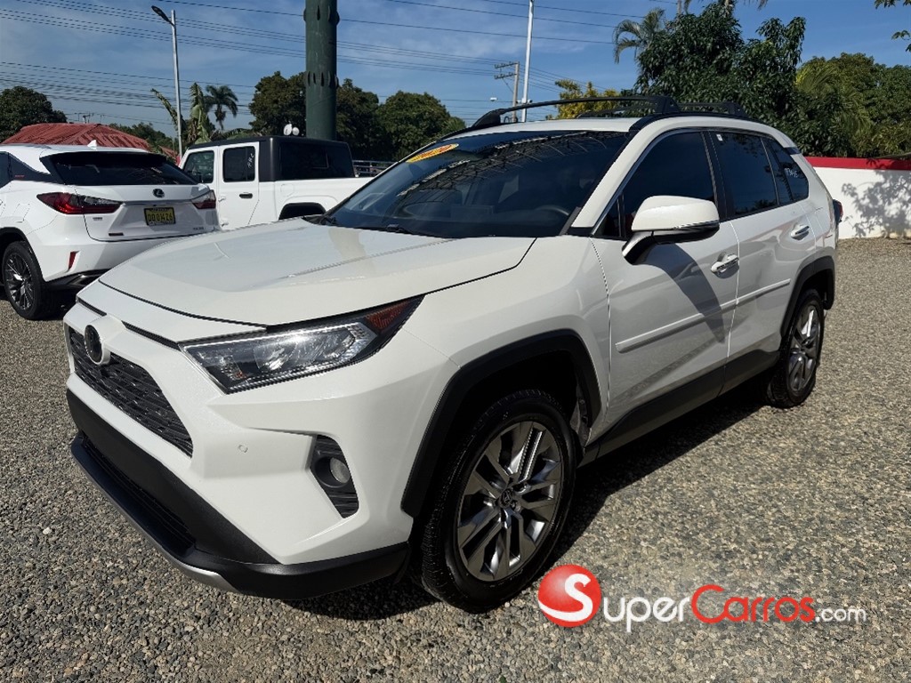 2020 Toyota RAV4 Limited — foto 6 / 9