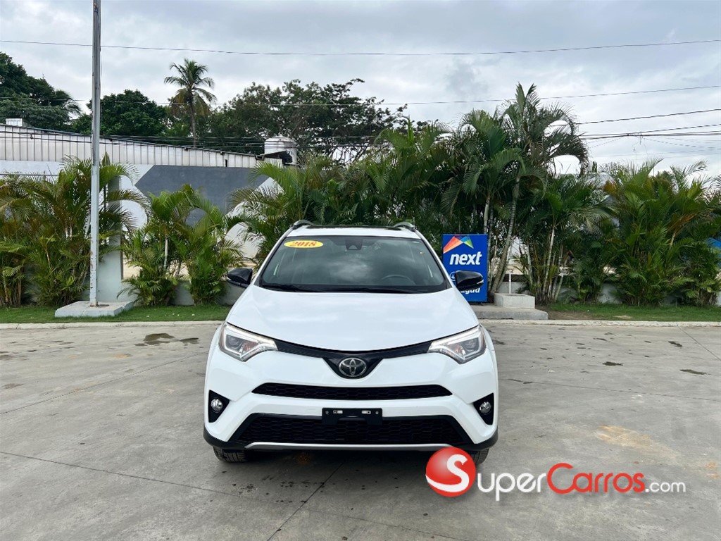 2018 Toyota RAV4 SE