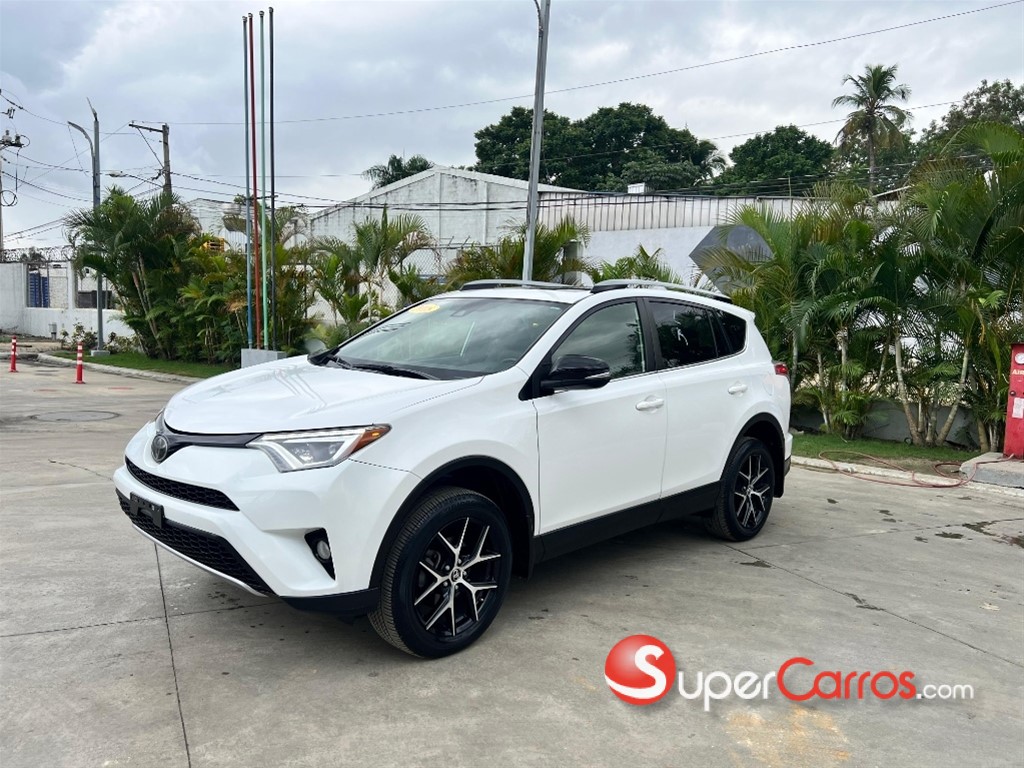 2018 Toyota RAV4 SE — foto 2 / 11
