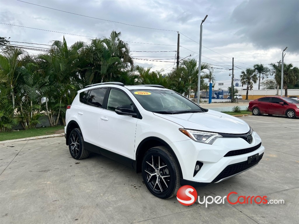 2018 Toyota RAV4 SE — foto 6 / 11