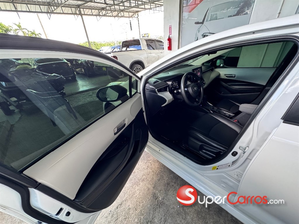 2021 Toyota Corolla LE — foto 7 / 9