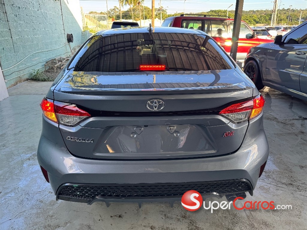 2020 Toyota Corolla LE — foto 6 / 9
