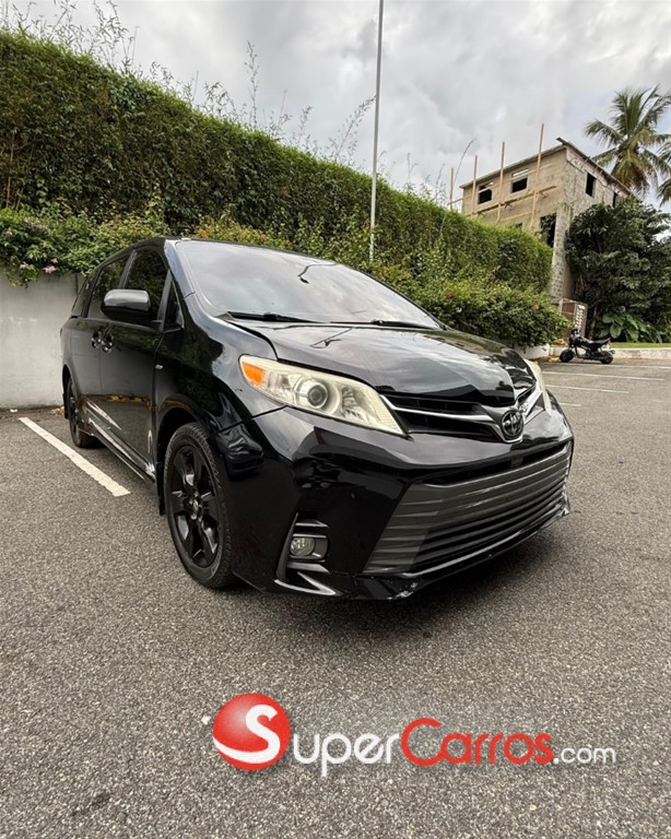 2020 Toyota Sienna