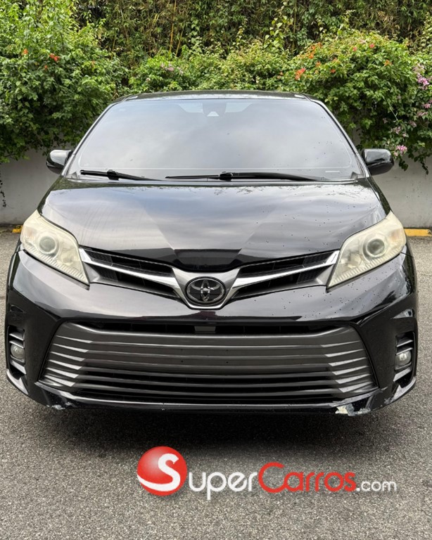 2020 Toyota Sienna — foto 3 / 9