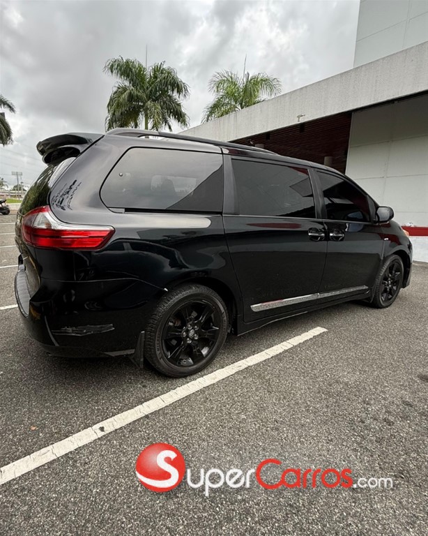 2020 Toyota Sienna — foto 5 / 9