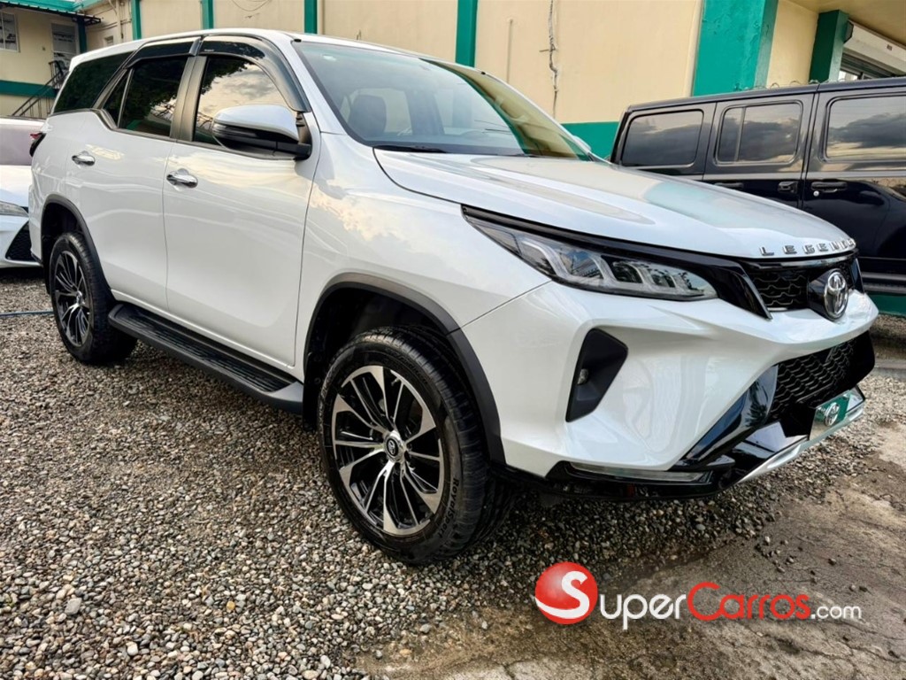 2025 Toyota Fortuner