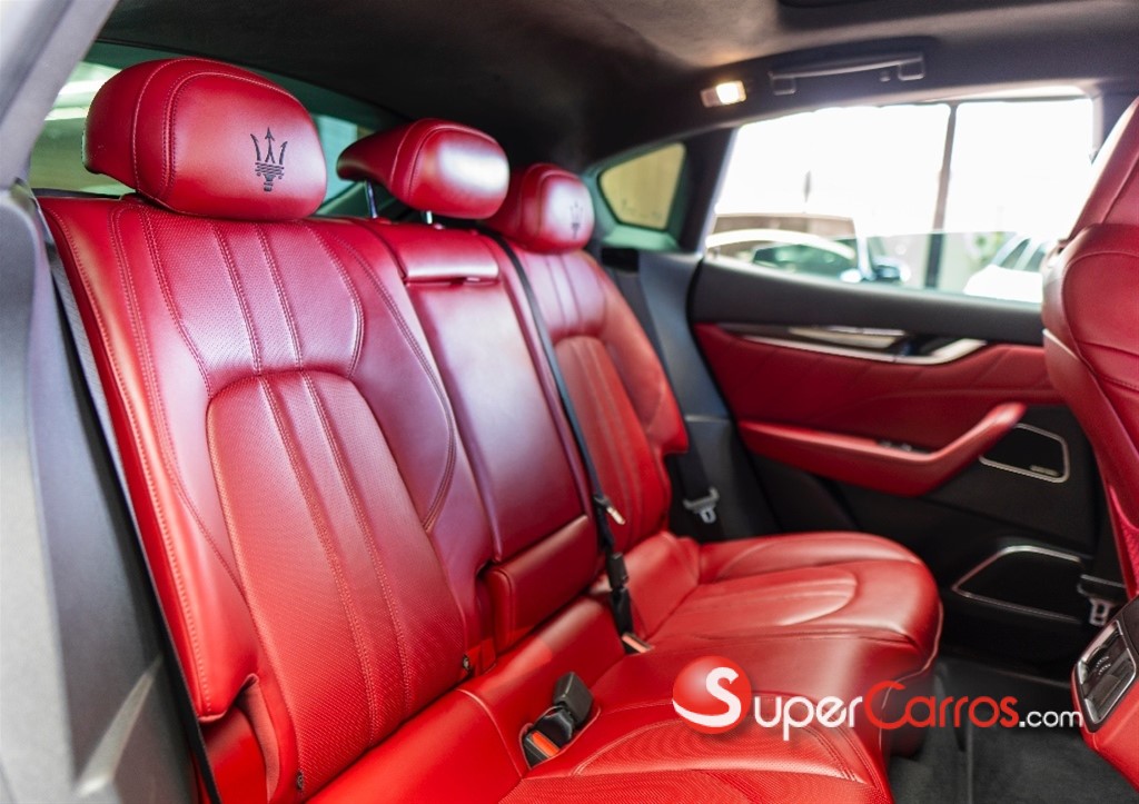 2022 Maserati Levante Modena S — foto 3 / 11