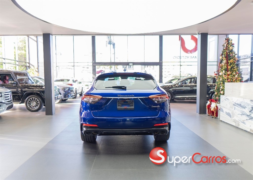 2022 Maserati Levante Modena S — foto 6 / 11