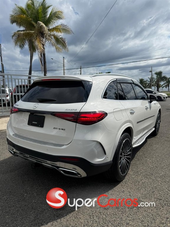 2023 Mercedes-Benz Clase GLC 300 AMG — foto 8 / 10