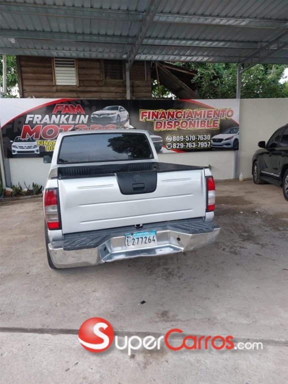 2002 Nissan Frontier — foto 5 / 8