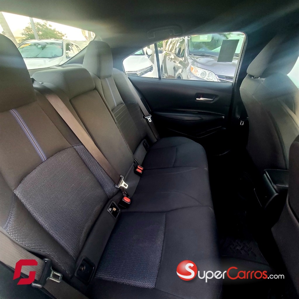 2021 Toyota Corolla SE — foto 5 / 10