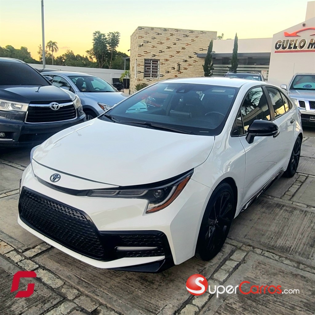 2021 Toyota Corolla SE — foto 9 / 10