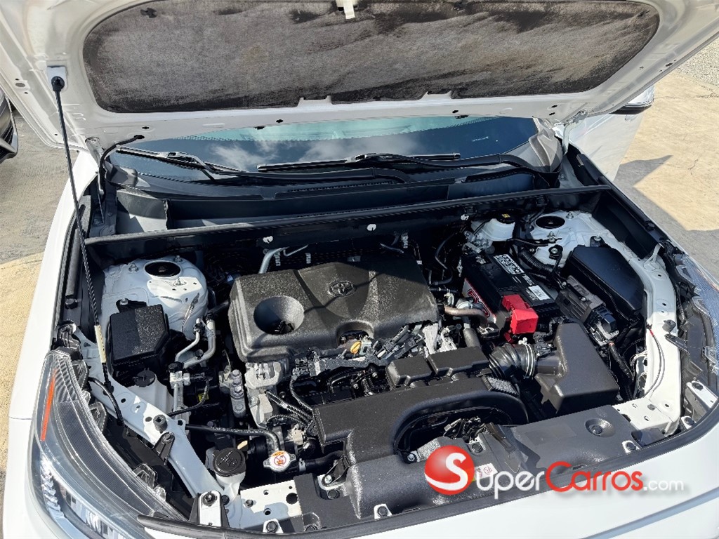 2021 Toyota RAV4 XLE — foto 9 / 12