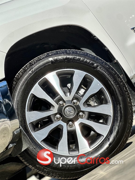 2019 Toyota Tundra LIMITED — foto 2 / 12