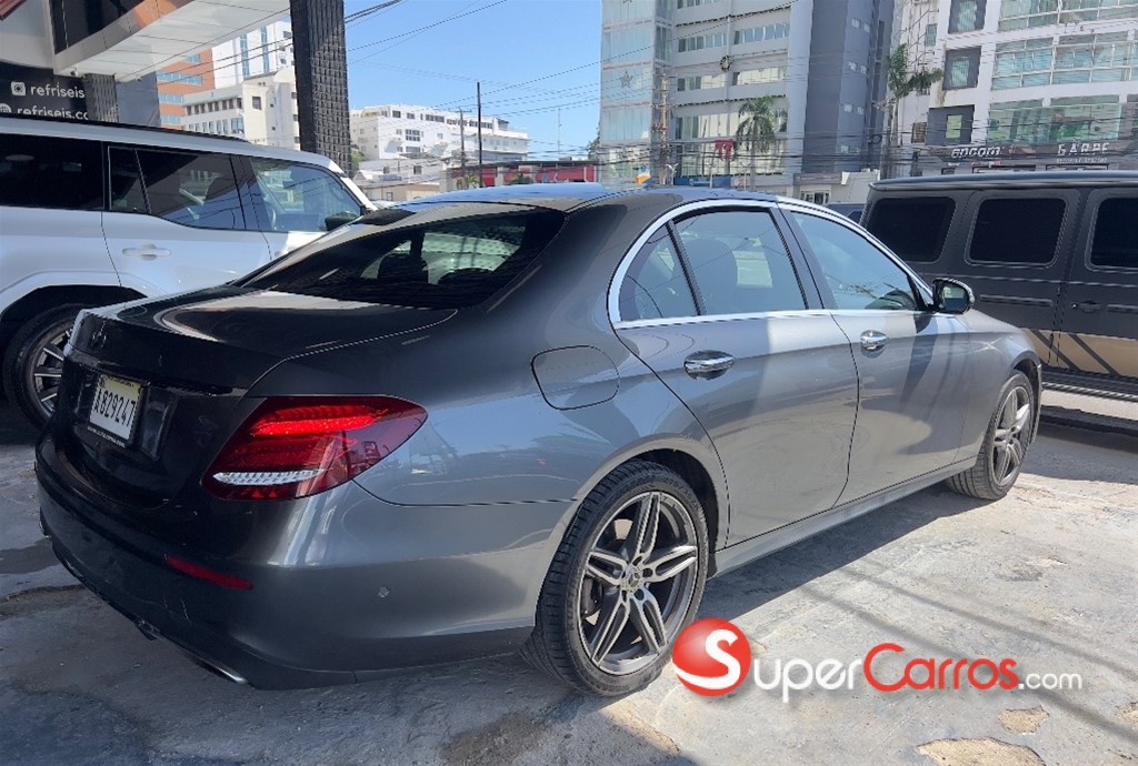 2019 Mercedes-Benz Clase E 350 4 MATIC — foto 5 / 12