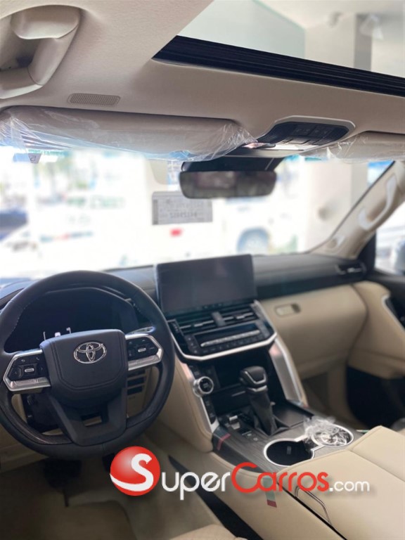 2026 Toyota Land Cruiser VXR — foto 6 / 7
