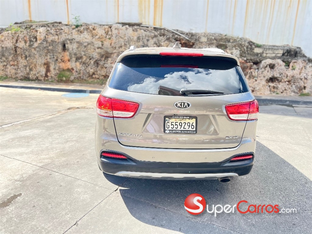 2017 Kia Sorento EX — foto 9 / 12