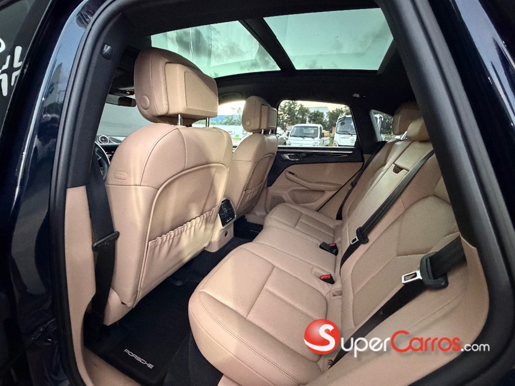 2020 Porsche Macan S — foto 8 / 10