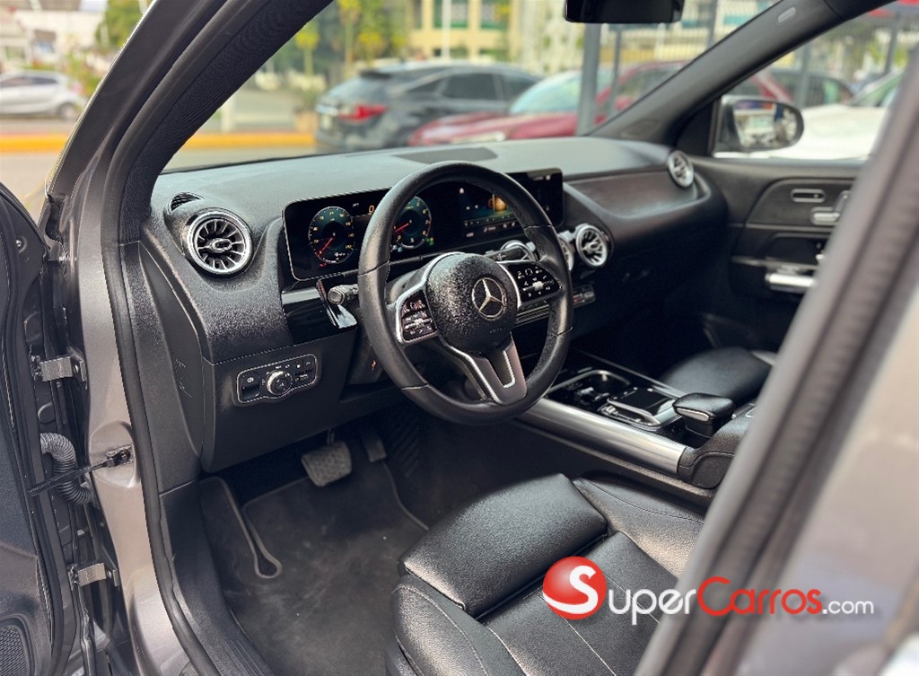 2021 Mercedes-Benz Clase GLA 250 — foto 8 / 12