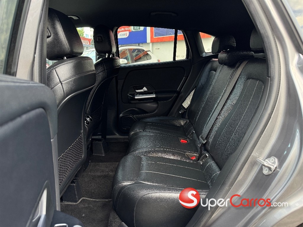2021 Mercedes-Benz Clase GLA 250 — foto 10 / 12