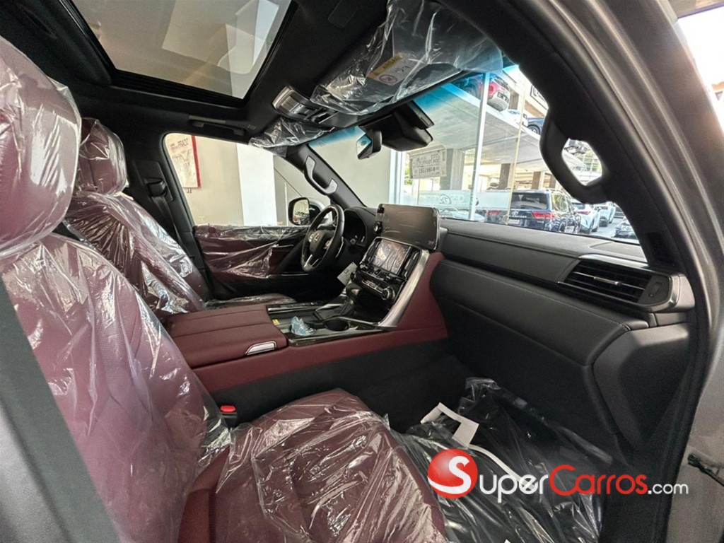 2026 Lexus LX 500 — foto 4 / 12