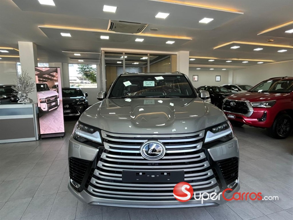 2026 Lexus LX 500 — foto 5 / 12